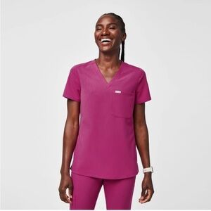 Figs Catarina scrub top is raspberry sorbet